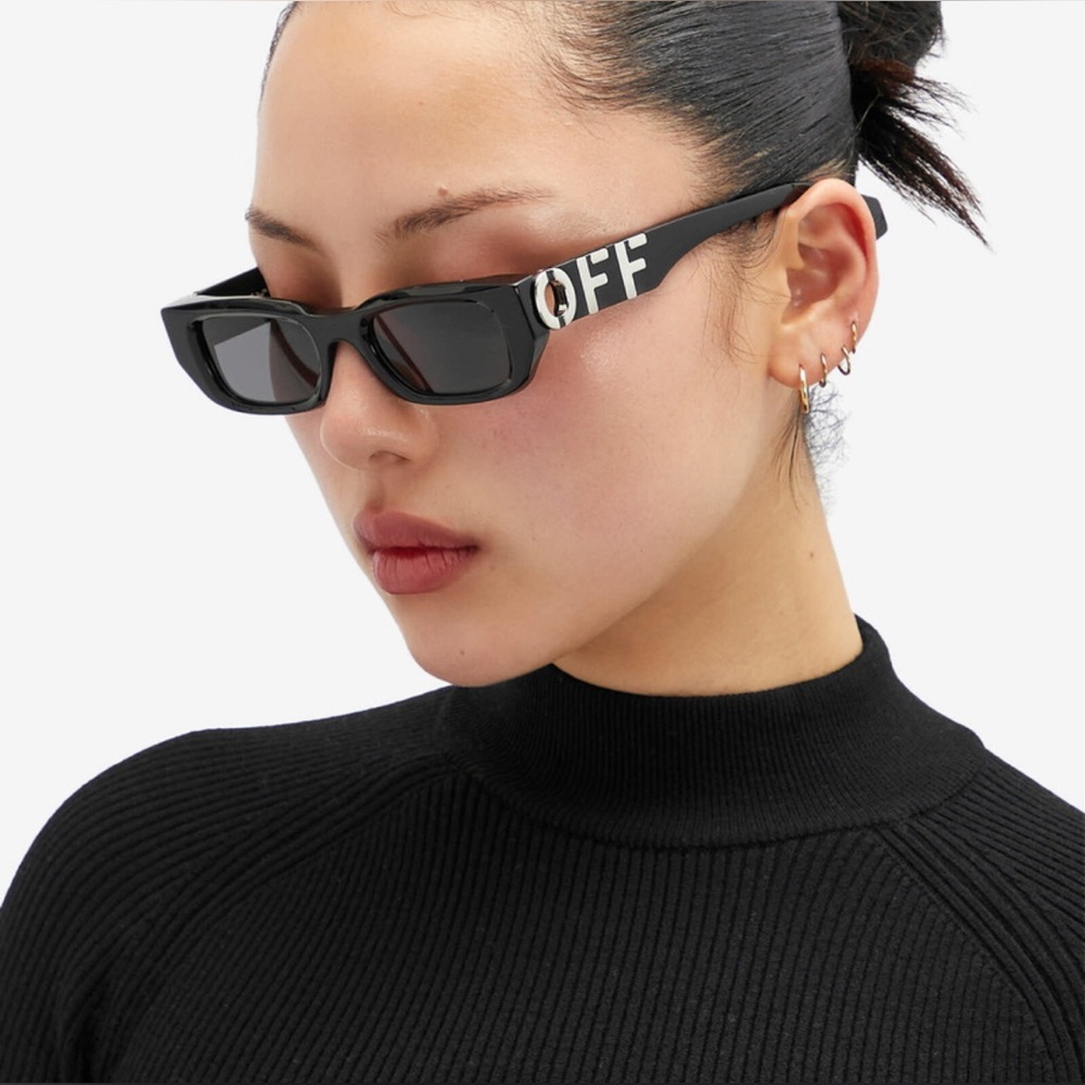 Off-White Black Rectangular Sunglasses